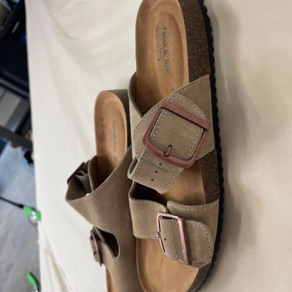 Free People‎ tan & brown sandals
